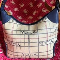 ราคา กระเป๋า Valentino Rudy มือสอง ของแท้ 100% (2319732841)