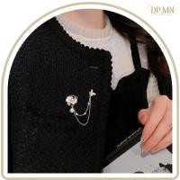 ราคา เข็มกลัด CZ ชุบทอง 14K รูปดอกกุหลาบ ระย้าด้วยผีเสื้อ εїз ✿‧:﹎｡‧::‧ .｡.:*･❀ (23383341565)