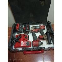 ราคา สว่านแบต Milwaukee m18 fpd2+มือจับ m18fid2 แท่นชาร์จ แบตเตอรี่สองก้อน (24958787107)