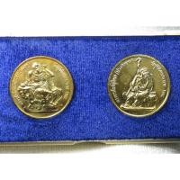 ราคา เหรียญ พระอรหันต์ องค์ที่ 3 และ 4 จากสุดยอดเหรียญ 18 อรหันต์ มหาพุทธาภิเษก วัดสุทัศน์ฯ ปี 2539 กะไหล่ทองพร้อมกล่อง (26520842799)