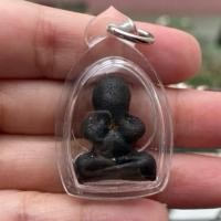 ราคา พระปิดตาเสาร์ 5 พิมพ์เล็ก หลวงปู่เอี่ยม ปฐมนาม “รุ่นซื้อที่ดิน” วัดสะพานสูง ของแท้ เลี่ยมพาสติกกันน้ำพร้อมใช้ (28670550052)