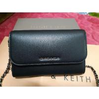 ราคา Charles & Keith กระเป๋าสะพายสีดำ (7391630500)