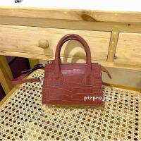 ราคา (NEW) Yuri Mini Bag - Brown Sugar by Ptrproject (14927017820)