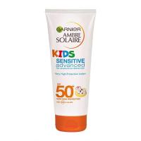 ราคา "พร้อมส่ง"Garnier Ambre Solaire Kids Sensitive Sun Lotion - โลชั่นกันแดด SPF 50 ขนาด 200 ml. (3640223204)