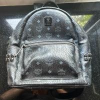 ราคา กระเป๋าเป้สะพายหลัง MCM (มือสอง) (29112585899)