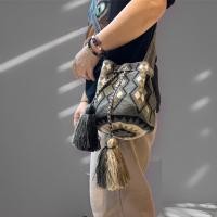 ราคา กระเป๋า wayuu ด้ายเดี่ยว สี unisex S Size นำเข้าจากโคลัมเบีย ของแท้100% S06 (18956870030)