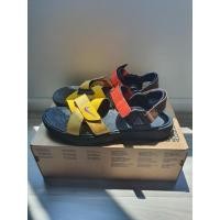 ราคา [มือสอง] รองเท้าแตะ Nike ACG Deschutz (24719478028)