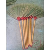 ราคา ไม้กวาด ไม้กวาดดอกหญ้า ไม้กวาดด้ามPVC เกรดพรีเมียม หนาพิเศษ ยี่ห้อ S.P.N (19333034221)
