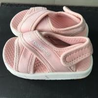 ราคา New Balance รองเท้าเด็ก 14 cm มือสอง ของแท้ (2402490849)