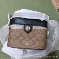 Coach 78277 Kay Crossbody In Signature Canvas กระเป๋าสะพายข้าง