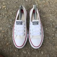 ราคา รองเท้ามือสอง เบอร์ 39 (3402543776)