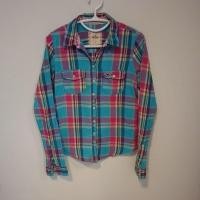 ราคา Hollister แบรนด์แท้ เสื้อเชิ้ต ลายตารางสี 36/24" มีรอยตามรูป มือสอง (19240374251)