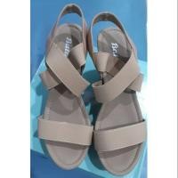 ราคา รองเท้า Bata ส้นเตารีดมือสองสภาพ 90% (1898686271)
