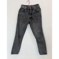 ราคา กางเกงยีนส์สีดำฟอกทรงบอย 5 ส่วน ทรงสวย (28620009063)