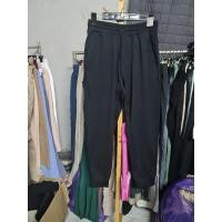 ราคา กางเกงขาจั๊มผู้ชาย UNIQLO มือสอง SIZE S (22776009233)