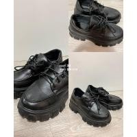 ราคา รองเท้าบูทหนังแบบรองเท้านักเรียน มือสอง (23871016230)