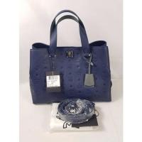 ราคา ของแท้ ส่งฟรี ❗ MCM Essential Tote Bag in Monogram Leather (9275209507)
