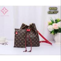 ราคา กระเป๋าสะพายหลุยส์ เซ็ตคู่ 2ใบ (1788206369)