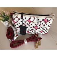 ราคา กระเป๋าสะพาย PACO CASA ราคาปกติ1590บาทลดเหลือ 999 บาท (11092386280)