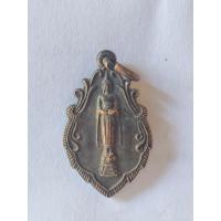 ราคา เหรียญใบสาเก หลวงพ่อวัดบ้านแหลม วัดเพชรสมุทรวรวิหาร จ.สมุทรสงคราม พิมพ์เล็ก (29163807946)