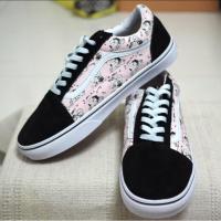 ราคา รองเท้าVans x Peanuts Old Skool มือ2 สภาพดี size:44 (26518086595)