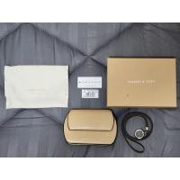 ราคา กระเป๋าใส่บัตร แบรนด์ CHARLES & KEITH (27652432796)