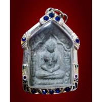 ราคา พระขุนแผนพรายกุมาร หลวงปู่ทิม วัดละหารไร่ ด้านหลังฝังพระปิดตา ยุคต้น มาพร้อมตลับงดงามยิ่ง (28420936427)