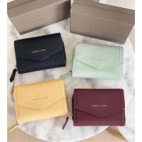 ราคา กระเป๋าสตางค์ใบกลาง CHARLES & KEITH กระเป๋าสตางค์ผู้หญิง กระเป๋าตัง (8765189206)