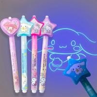 ราคา Sanrio Invisible Light Illumination Pen,ปากกายูวีมองไม่เห็นสำหรับเด็ก,เครื่องเขียนสร้างสรรค์ปากกาหมึกล่องหน,2 In 1 Uv Black Light Combo Drawing Invisible Ink Pen InsStylee (25481535227)
