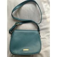 ราคา ส่งต่อกระเป๋าสะพาย Anne Klien ทรงวินเทจสีเขียวของแท้ 100% สภาพเหมือนใหม่ (20259271100)