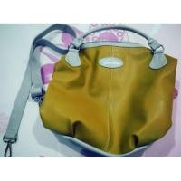 ราคา กระเป๋าถือ Giordano ของแท้ 100% (240749632)