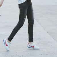 ราคา กางเกงยีนส์ผ้ายืดป้าย Jeans House ใส่ครั้งเดียว (1392674918)