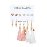 ราคา ตุ้มหูแฟชั่น ต่างหูแฟชั่น ตุ้มหูแบบเซ็ท หลากหลายรูปแบบ Women Earring, Fashion Earring (7472675121)