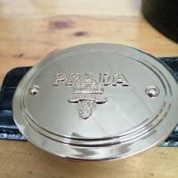 ราคา เข็มขัด​ แบรนด์เนม​ ปราด้า(Prada)​ มือสอง​​สภาพดี​มาก หนังแท้สีดำ หนังจรเข้​ หัวเข็มขัดเป็นโลหะสีทอง​ สวยมาก (29403637031)
