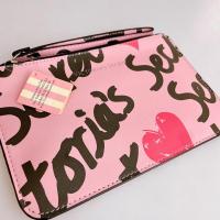 ราคา กระเป๋าซิป Victoria’s Secret พร้อมสายคล้องมือของแท้จากช็อป อเมริกา (16542044828)