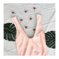 ราคา thou peach velvet tote bag กระเป๋าผ้ากำมะหยี่ (1249347819)