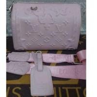 ราคา กระเป๋าหนังสะพายข้างครอสบอดี้ทรงหมอน LVลายดอกหลุยส์นูน 3D สีชมพูนู้ด (25869244897)