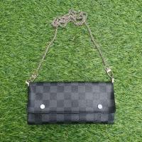 ราคา Louis Vuitton Damier Graphite Wallet ของแท้มือสอง (23556732486)