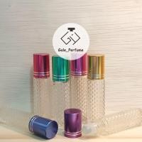 ราคา ขวดแบ่งน้ำหอม ขวดแก้วลายเพชร หัวลูกกลิ้ง ฝาสี 10 ml. (23269310035)