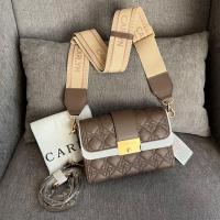 ราคา [พร้อมส่ง] ของแท้100% Carlyn รุ่น minute Bag นำเข้าจากช้อป (11299085651)