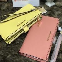 ราคา กระเป๋าสตางค์ Michael Kors Jet Set Travel 2ซิป (3256836118)