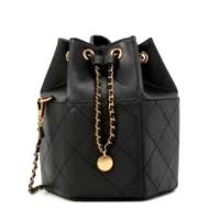 ราคา ส่งต่อ กระเป๋า charles&keith boxy bucket สภาพ 90% (1101489870)