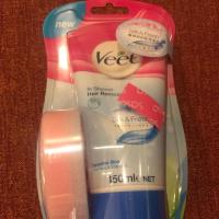 ราคา Veet ครีมกำจัดขนแบบทาแล้วอาบน้ำออก (In shower hair remover) สำหรับ senditive skin (1899534810)