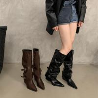 ราคา ผมตรงจากโรงงาน duoya ~ [พร้อม] รองเท้าบูทส้นหนาหัวแหลมรองเท้าผู้หญิง2024สีดำสูงอัศวินกองรองเท้าบูทคาวบอยตะวันตกจัดส่งฟรี (25236346476)