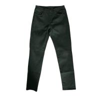 ราคา Uniqlo Boys รุ่น UltraStretch กางเกงขายาวเด็กชาย ยูนิโคล่ สีเขียวเข้ม size150 (12156871761)