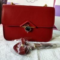 ราคา กระเป๋าสะพายข้างซีเซล Cicelle สีแดงเบอร์กันดี สายสะพายโซ่ทอง (11501704018)