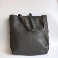 ราคา กระเป๋ามือสอง ทรงช้อปปิ้ง สีเทา (17080506775)