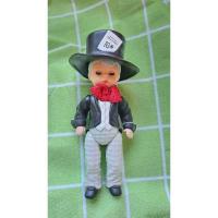 ราคา **มือสอง** Used 2010 Madame Alexander Mad Hatter McDonald's Toy Doll 5.5" Tall (26520202246)