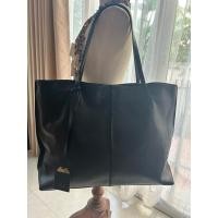 ราคา กระเป๋าหนังทั้งใบแท้ของ Double M Milanoทรงช๊อปปิ้ง (24022213787)
