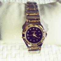 ราคา นาฬิกาผู้หญิง Longbo หน้าปัด 2.5 cm.สินค้าใหม่ (7333089357)